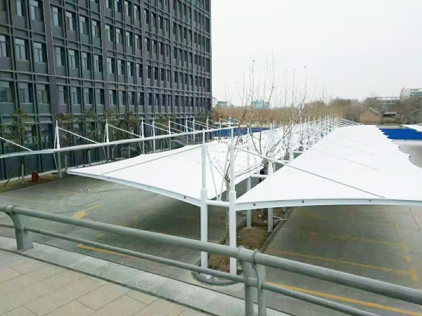 臨朐膜結(jié)構(gòu)車(chē)棚廠家